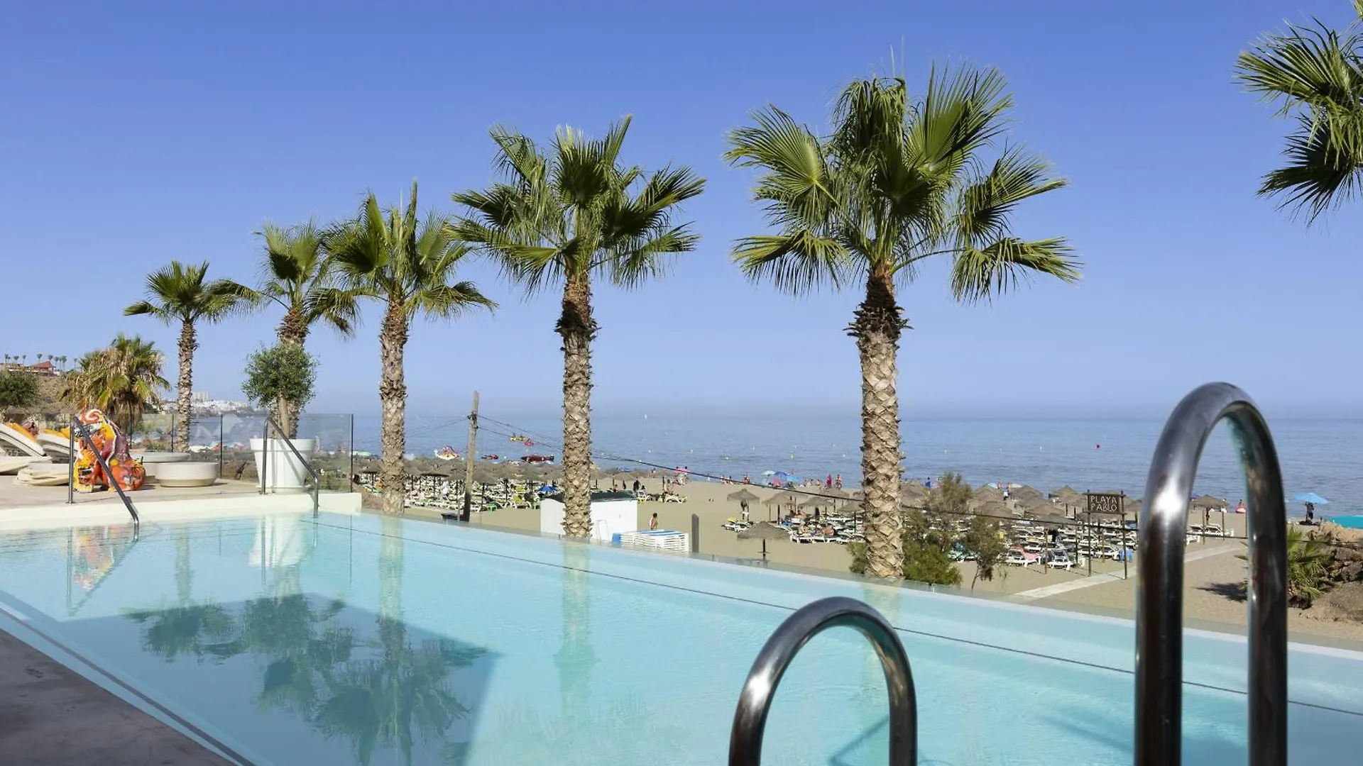 Premium Garden Suite With Jacuzzi In Higueron Fuengirola Spanien