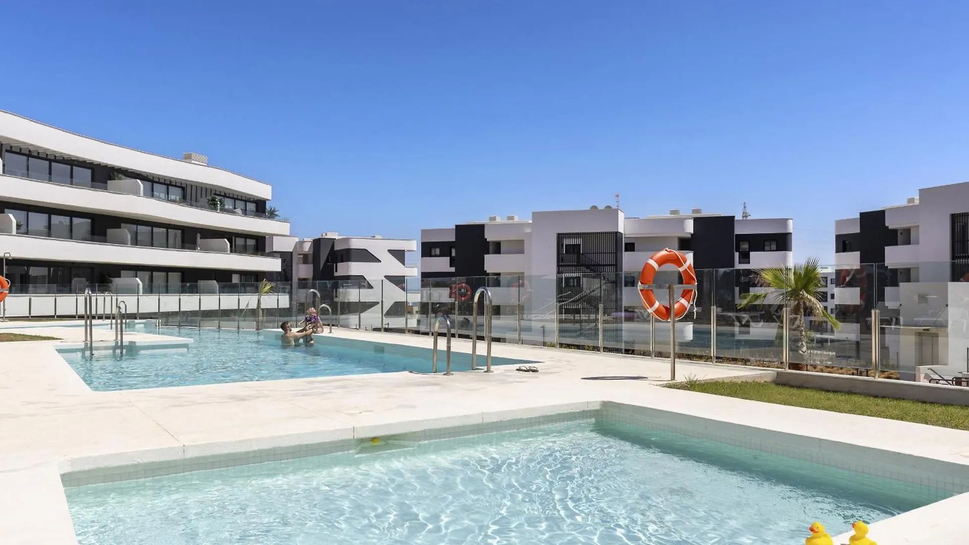 Premium Garden Suite With Jacuzzi In Higueron Fuengirola Lejlighed