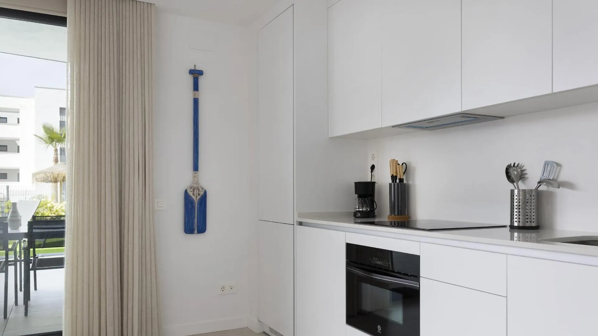 Premium Garden Suite With Jacuzzi In Higueron Fuengirola