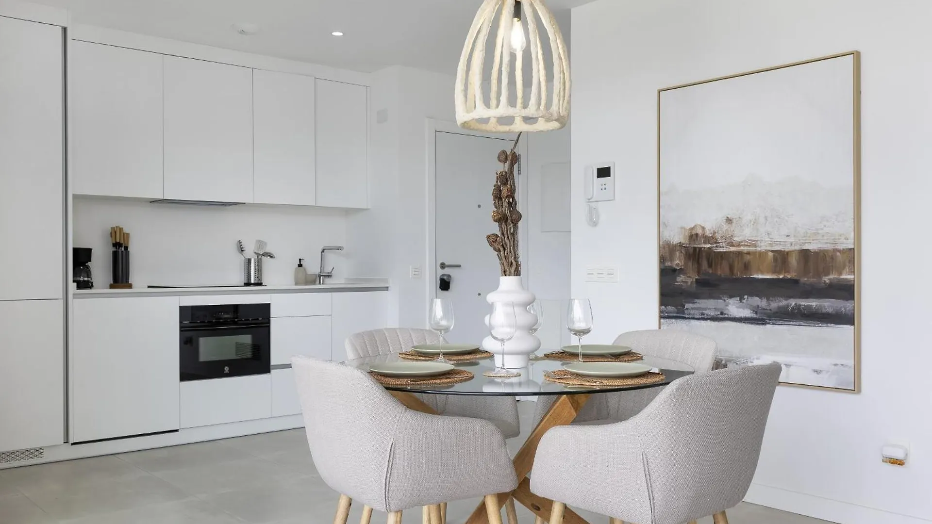 Apartment Premium Garden Suite With Jacuzzi In Higueron Fuengirola