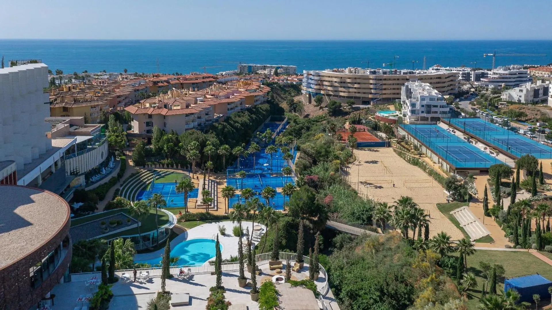Premium Garden Suite With Jacuzzi In Higueron Fuengirola 0*,